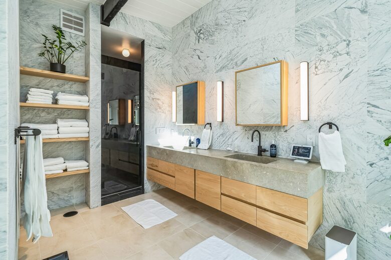 Mid-Century Gem with Pool - Belvedere Tiburon, California