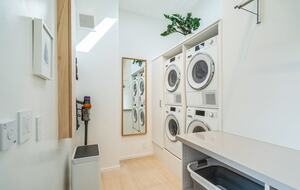 Mid-Century Gem with Pool - Belvedere Tiburon, California