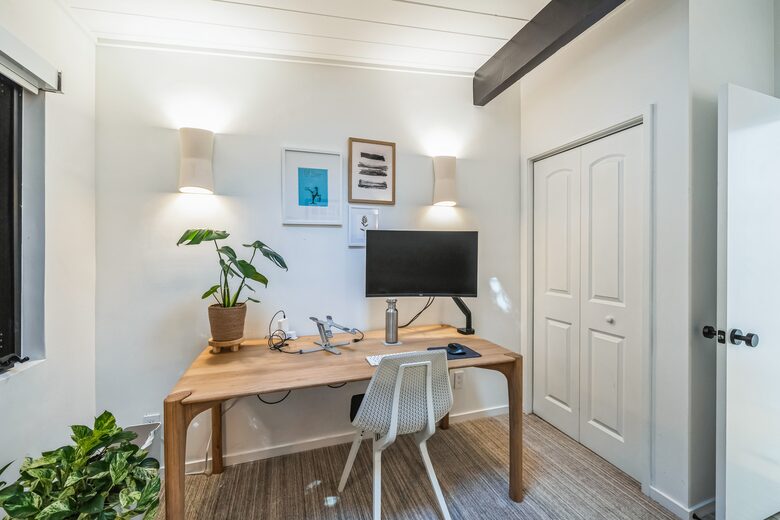 Mid-Century Gem with Pool - Belvedere Tiburon, California