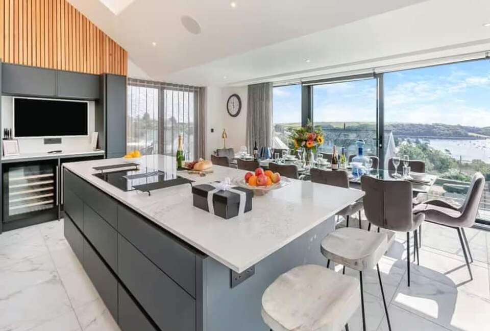 A Contemporary Haven on the Roseland Peninsula - Saint Mawes, United Kingdom