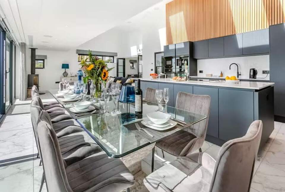 A Contemporary Haven on the Roseland Peninsula - Saint Mawes, United Kingdom