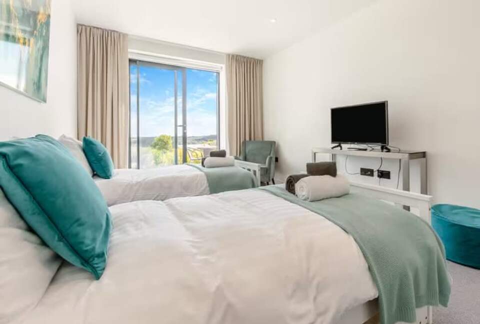 A Contemporary Haven on the Roseland Peninsula - Saint Mawes, United Kingdom