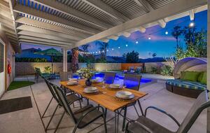 Desert Elegance with Private Pool Near Coachella - Indio, California
