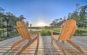 Tracy City Tiny Home Haven with Creek Views and Modern Comfort - Tracy City, Tennessee
