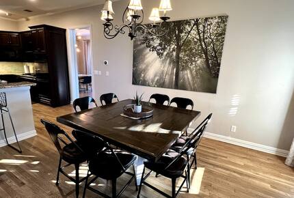 Elegant Lake & Country Haven - Little Elm, Texas