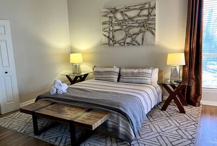 Elegant Lake & Country Haven - Little Elm, Texas