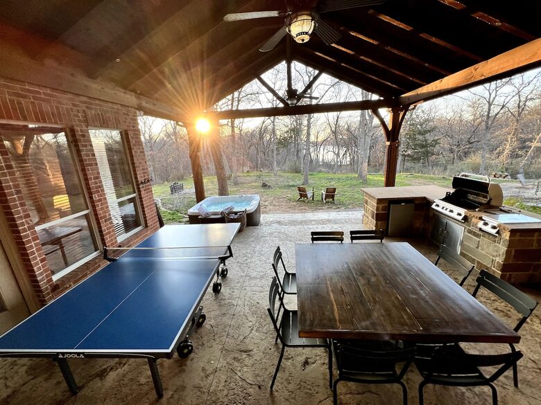 Elegant Lake & Country Haven - Little Elm, Texas