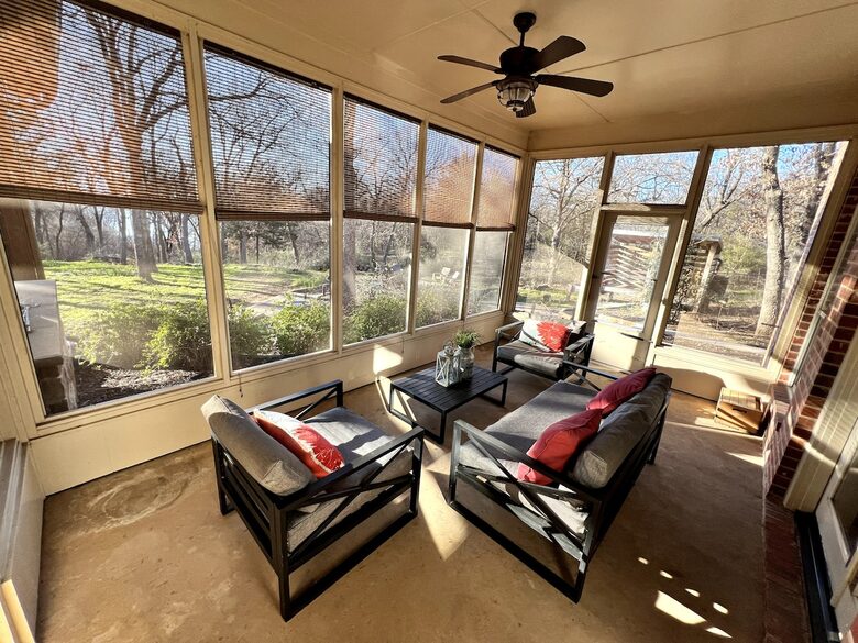 Elegant Lake & Country Haven - Little Elm, Texas