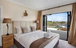 Wainui Estate | Grand Luxury Near the Coast - Wainui, New Zealand