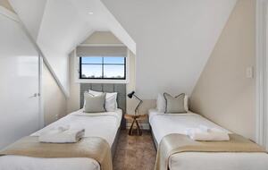 Wainui Estate | Grand Luxury Near the Coast - Wainui, New Zealand