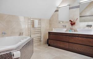 Wainui Estate | Grand Luxury Near the Coast - Wainui, New Zealand