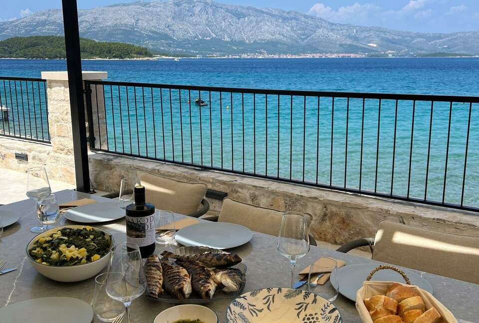 Exclusive Waterfront Villa with Panoramic Adriatic Views - Lumbarda, Korčula Island, Croatia