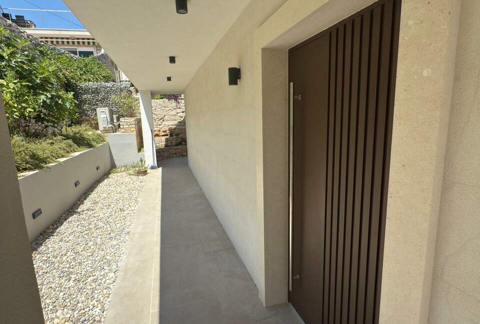 Exclusive Waterfront Villa with Panoramic Adriatic Views - Lumbarda, Korčula Island, Croatia