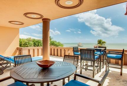 Oceanfront Elegance on Ambergris Caye - San Pedro, Belize