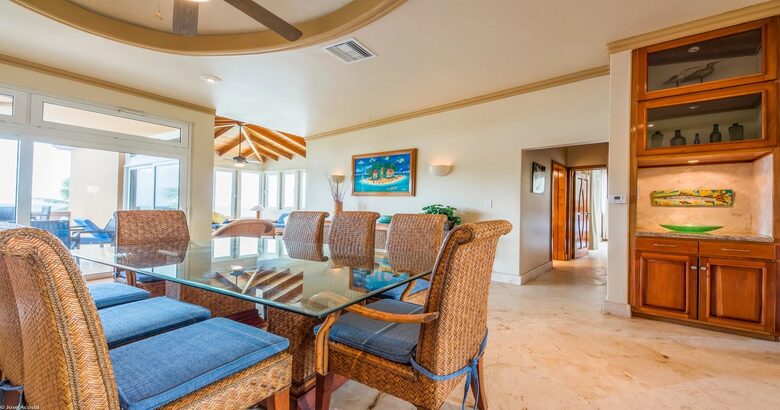 Oceanfront Elegance on Ambergris Caye - San Pedro, Belize