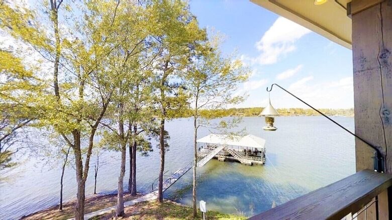Graceful Living at Rocky Springs Lakefront - Bremen, Alabama