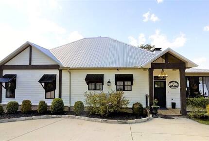 Graceful Living at Rocky Springs Lakefront - Bremen, Alabama
