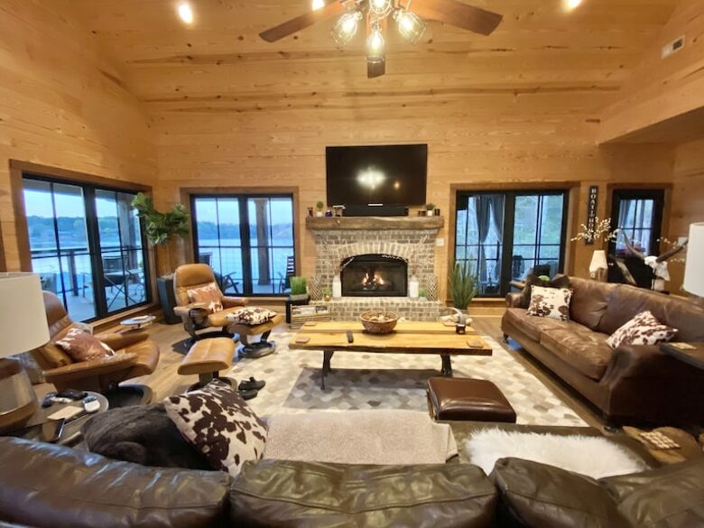 Graceful Living at Rocky Springs Lakefront - Bremen, Alabama