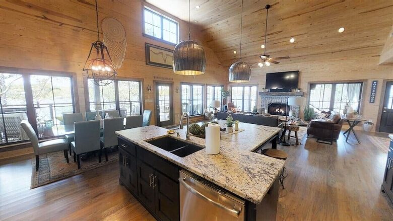 Graceful Living at Rocky Springs Lakefront - Bremen, Alabama