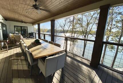 Graceful Living at Rocky Springs Lakefront - Bremen, Alabama