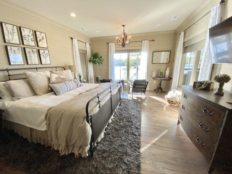 Graceful Living at Rocky Springs Lakefront - Bremen, Alabama