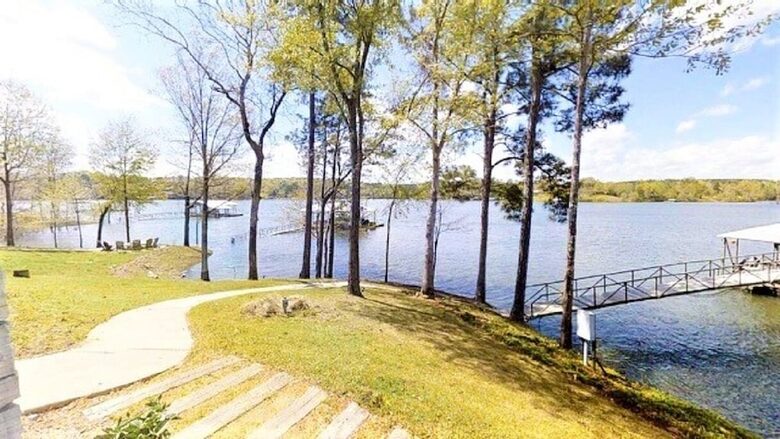 Graceful Living at Rocky Springs Lakefront - Bremen, Alabama