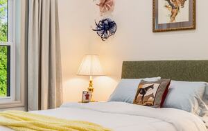 Warm & Welcoming Cottage in the Heart of Horse Country - Simpsonville, Kentucky