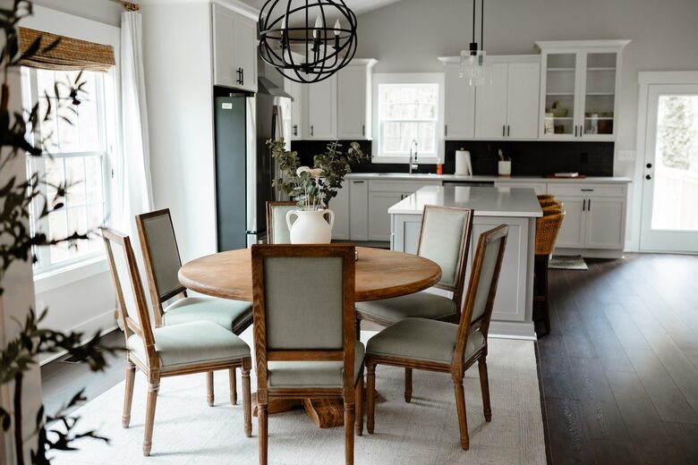 Welcoming Cottage Steps from Local Favorites - Winston-Salem, North Carolina