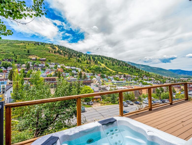 Spacious Park City Escape with Valley Views & Sauna - Park City, Utah