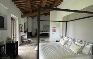 A Refined Umbrian Estate with Vineyards and Olive Groves - Gualdo Cattaneo, Perugia, Italy