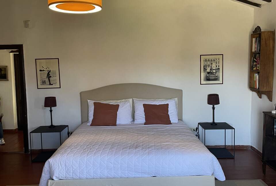 A Refined Umbrian Estate with Vineyards and Olive Groves - Gualdo Cattaneo, Perugia, Italy