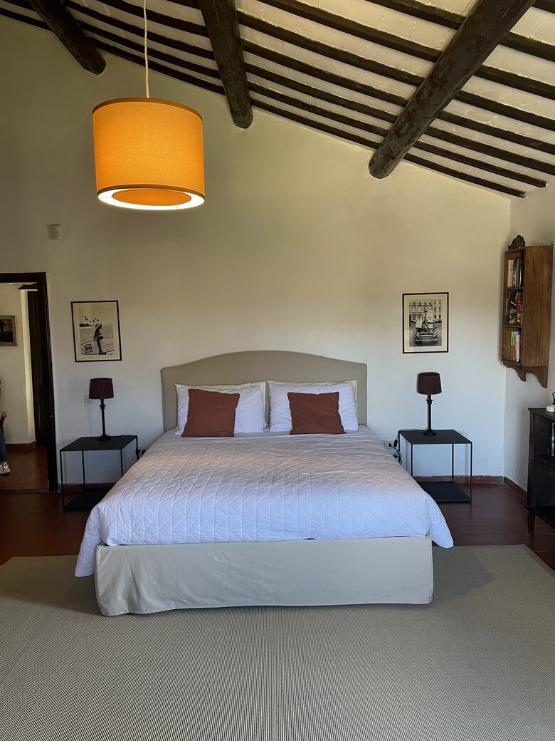 A Refined Umbrian Estate with Vineyards and Olive Groves - Gualdo Cattaneo, Perugia, Italy