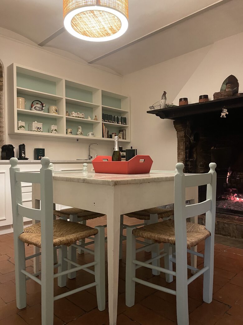 A Refined Umbrian Estate with Vineyards and Olive Groves - Gualdo Cattaneo, Perugia, Italy