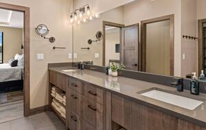 Upscale Montana Retreat with Private Dock & Mountain Views - Anaconda, Montana