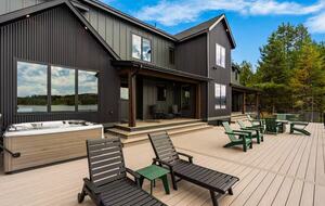 Upscale Montana Retreat with Private Dock & Mountain Views - Anaconda, Montana
