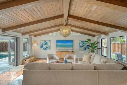 Sophisticated Sarasota Retreat Steps from St. Armands & Lido Beach - Sarasota, Florida