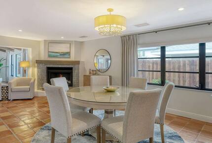 Sophisticated Sarasota Retreat Steps from St. Armands & Lido Beach - Sarasota, Florida