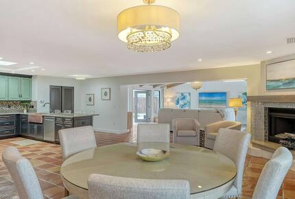 Sophisticated Sarasota Retreat Steps from St. Armands & Lido Beach - Sarasota, Florida