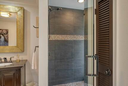 Sophisticated Sarasota Retreat Steps from St. Armands & Lido Beach - Sarasota, Florida
