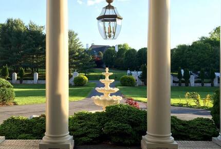 Sophisticated Estate Retreat near Washington, D.C. - Potomac, Maryland
