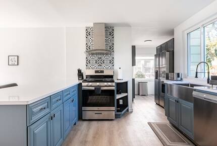 Modern Suburban Haven Near NYC - New Rochelle, New York