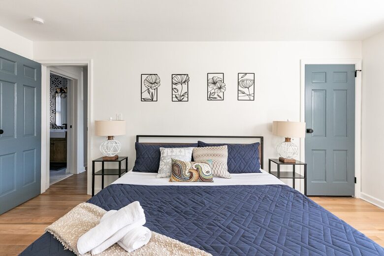 Modern Suburban Haven Near NYC - New Rochelle, New York