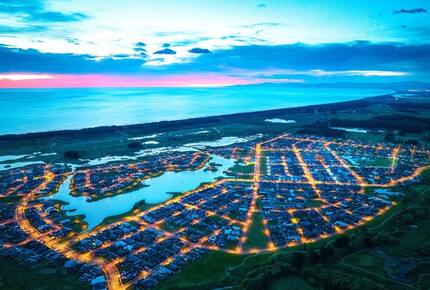 Wetland Haven at Pegasus Beach - Pegasus, New Zealand