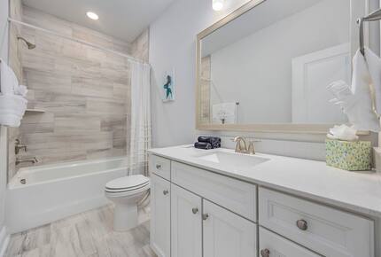 Refined Golf Resort Living in North Myrtle Beach - North Myrtle Beach, South Carolina