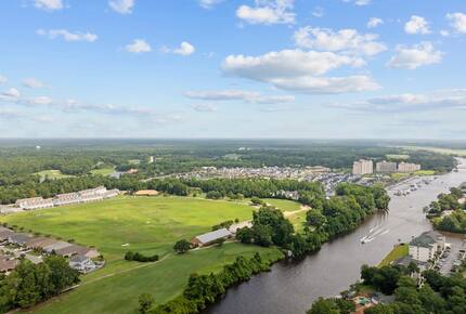Refined Golf Resort Living in North Myrtle Beach - North Myrtle Beach, South Carolina