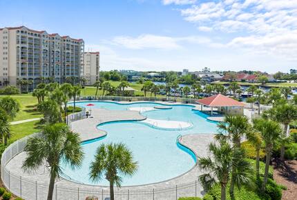 Refined Golf Resort Living in North Myrtle Beach - North Myrtle Beach, South Carolina