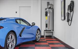 Stylish Scottsdale Retreat with Vibrant Outdoor Oasis - Scottsdale, Arizona