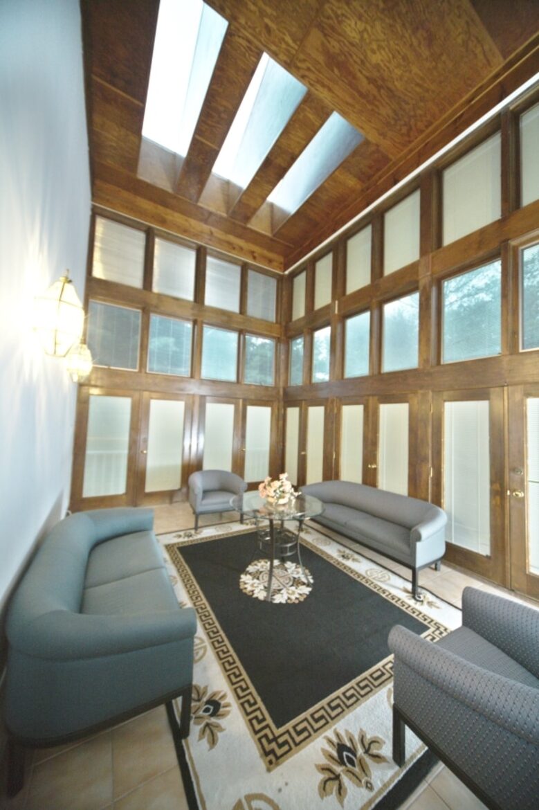 Sophisticated Estate Retreat near Washington, D.C. - Potomac, Maryland