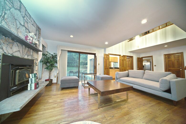 Sophisticated Estate Retreat near Washington, D.C. - Potomac, Maryland