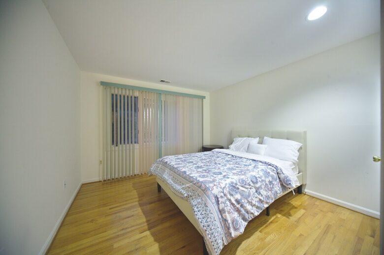 Sophisticated Estate Retreat near Washington, D.C. - Potomac, Maryland